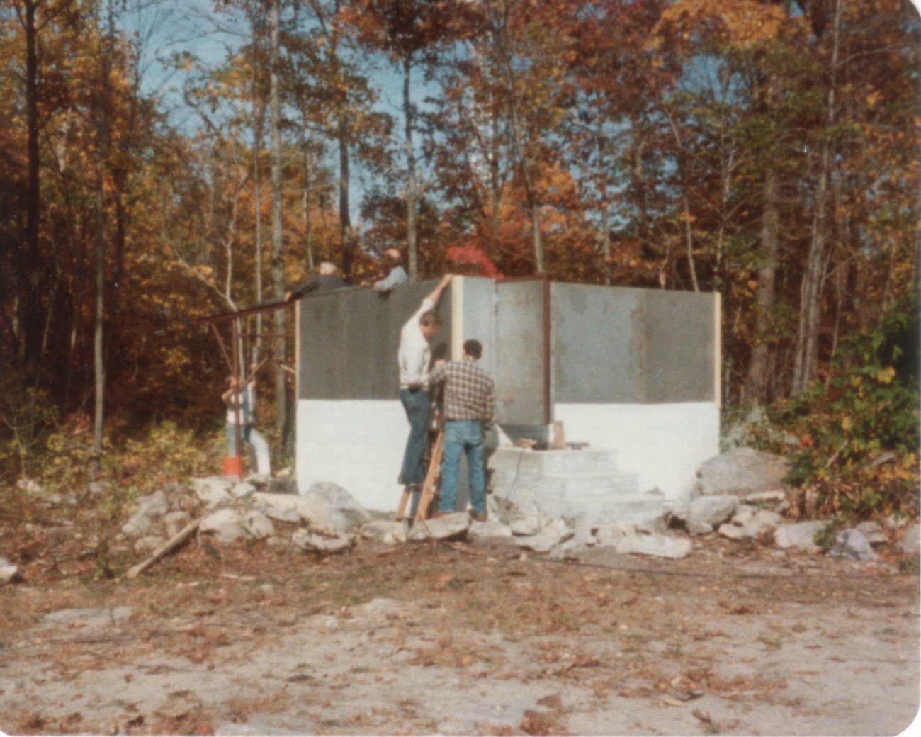 Warden Observatory under construction, October 1984.